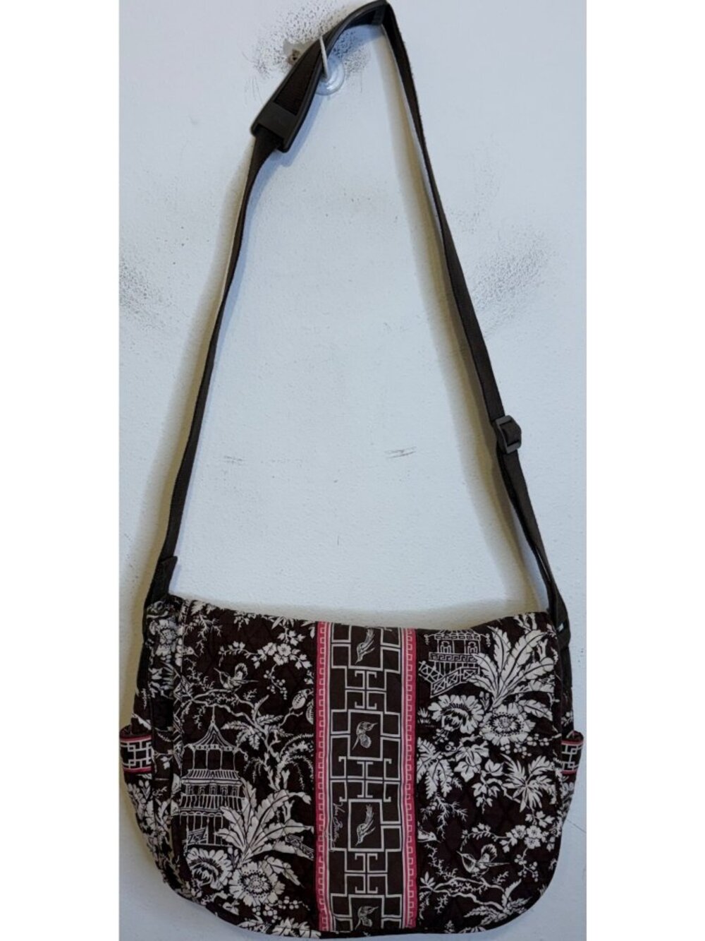 Vera Bradley Retired IMPERIAL TOILE Quilted Messenger Laptop Bag Brown Pink